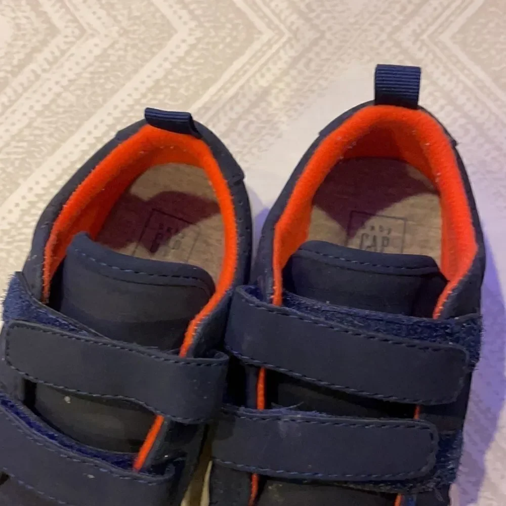 Gap Little Boys Navy & Orange Double Velcro Sneakers